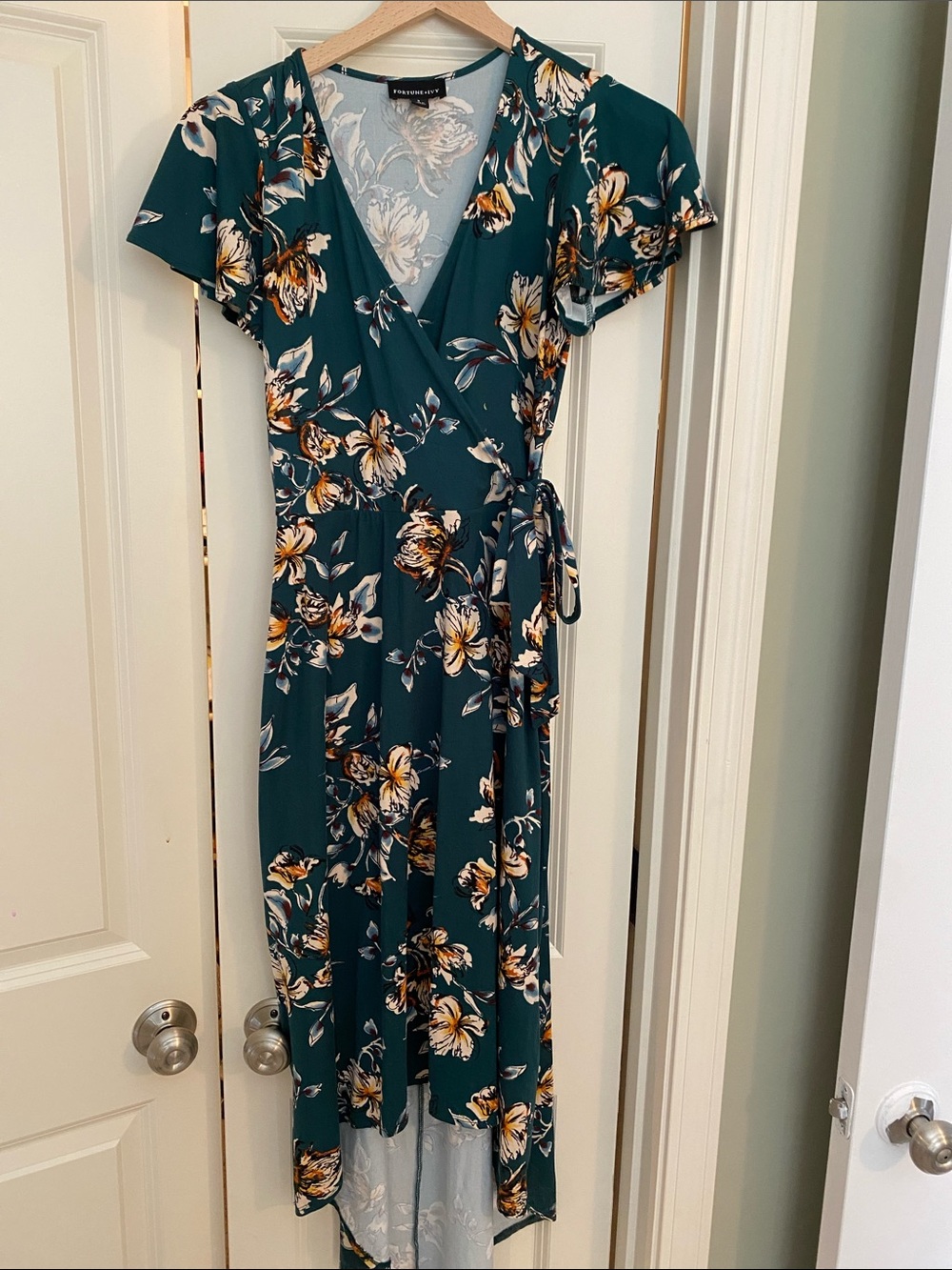 Floral Wrap Midi Dress in Green